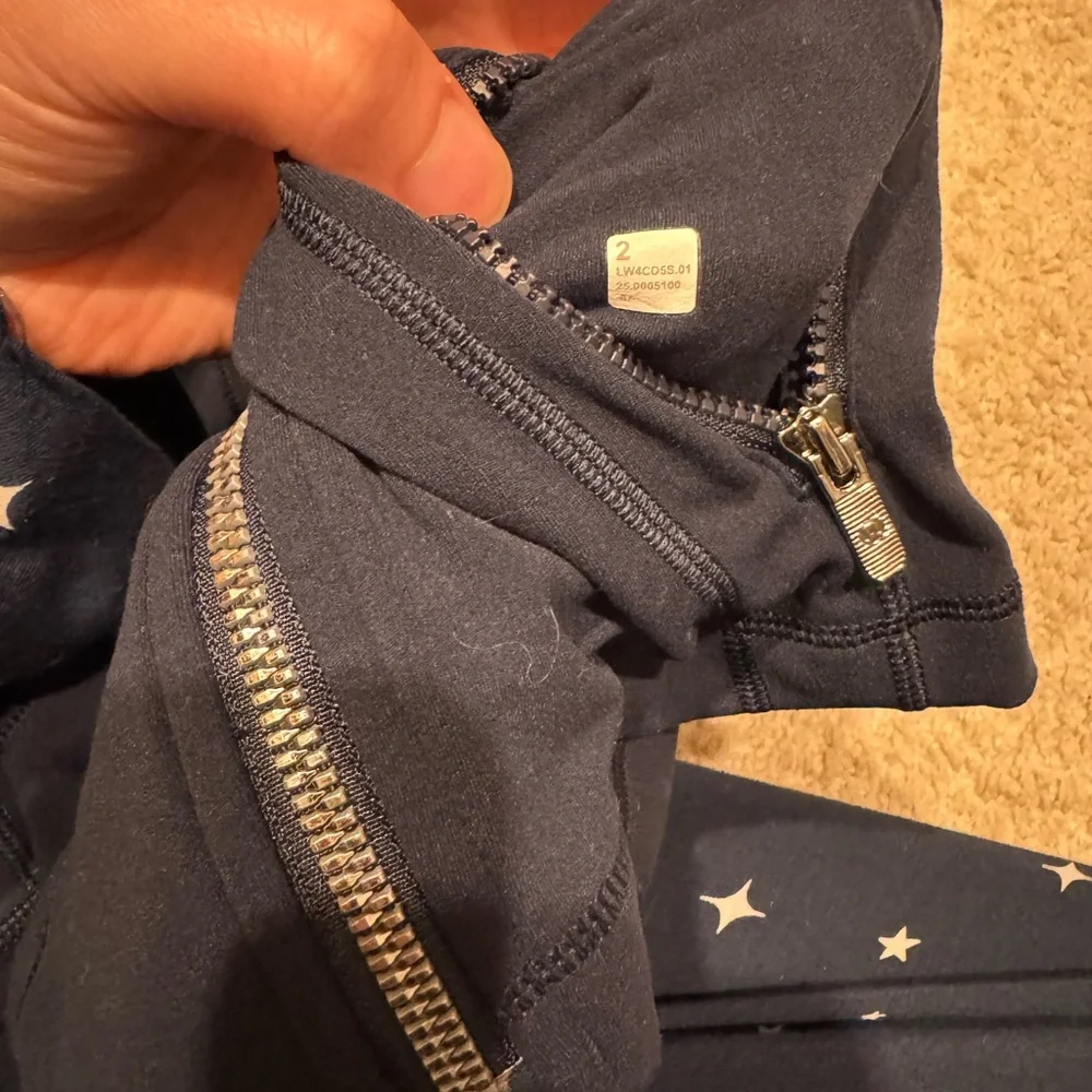 Women's lululemon define Nule Jacket in navy - Picture 3 of 5